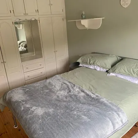 Nocleg ze śniadaniem Garrenmore 3*